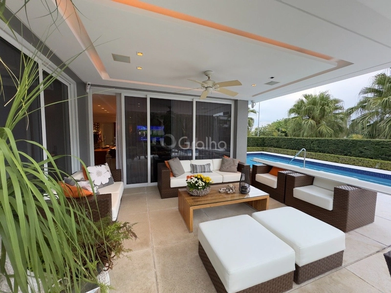 Casa residencial com 4 suítes em Jurerê Internacional: 7ª foto da galeria de imagens do imóvel