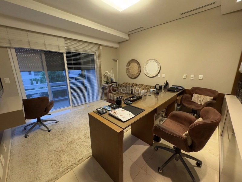 Casa residencial com 4 suítes em Jurerê Internacional: 22ª foto da galeria de imagens do imóvel