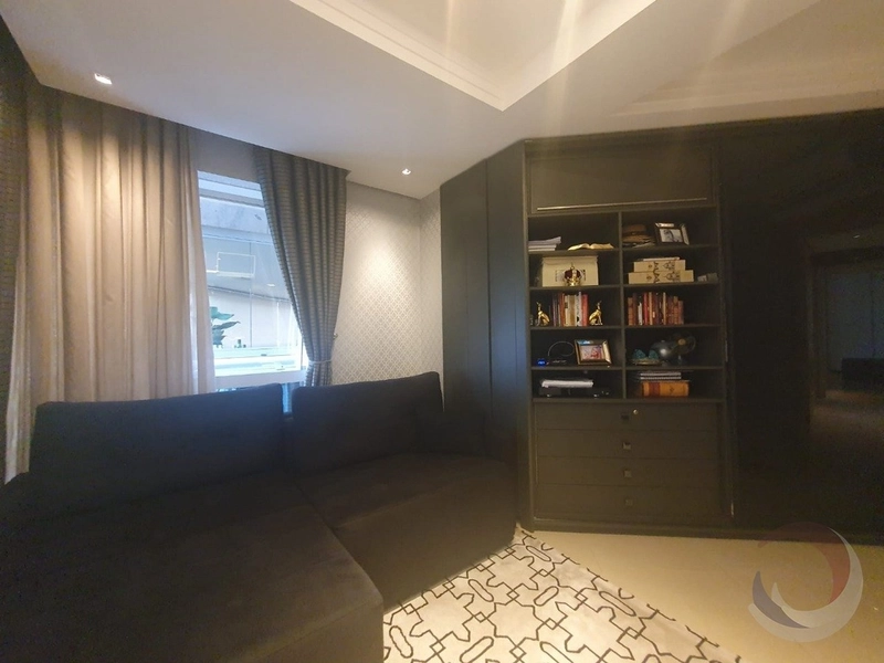 Apartamento com 4 dormitórios, sendo 2 suítes, na Agronômica: 33ª foto da galeria de imagens do imóvel