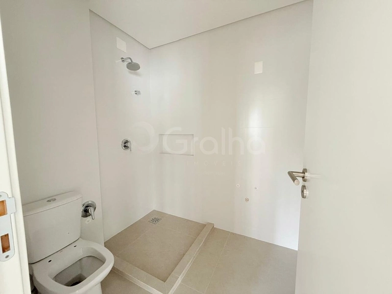 Apartamento com 2 dormitórios, sendo 1 suíte, no Centro: 5ª foto da galeria de imagens do imóvel