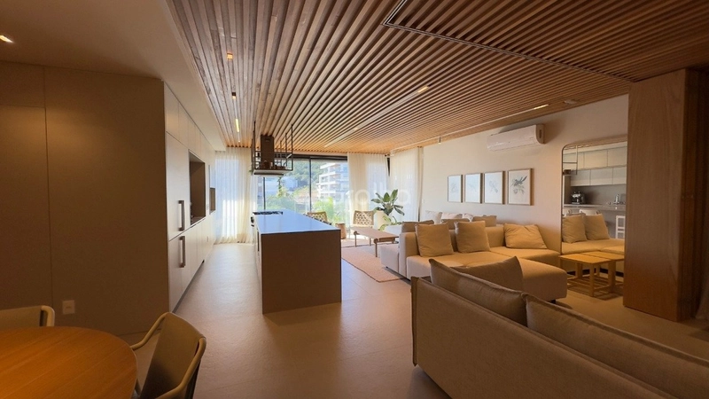 Apartamento com 3 dormitórios, sendo 2 suítes, em Jurerê: 5ª foto da galeria de imagens do imóvel