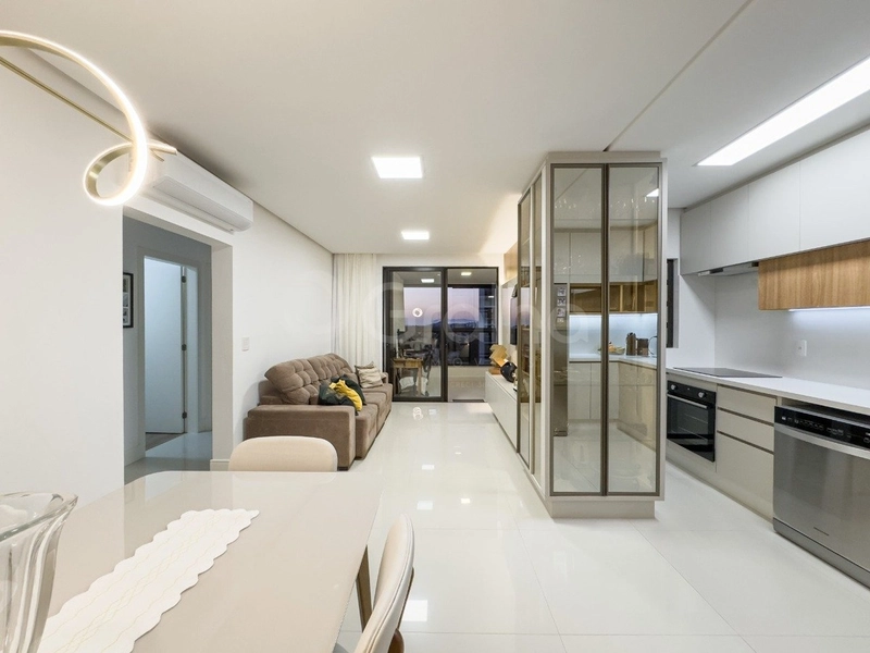 Apartamento com 3 dormitórios, sendo 1 suíte, no Córrego Grande: 5ª foto da galeria de imagens do imóvel