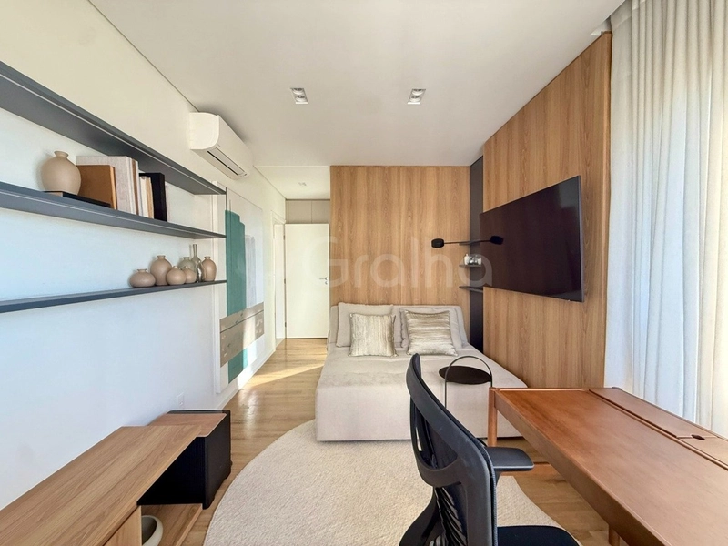 Apartamento com 3 suítes em Jurerê: 27ª foto da galeria de imagens do imóvel