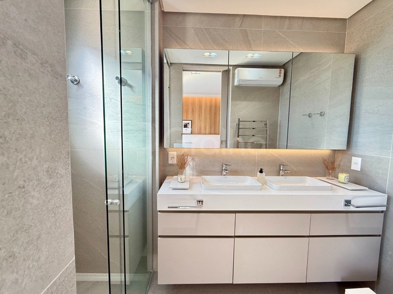 Apartamento com 3 suítes em Jurerê: 22ª foto da galeria de imagens do imóvel