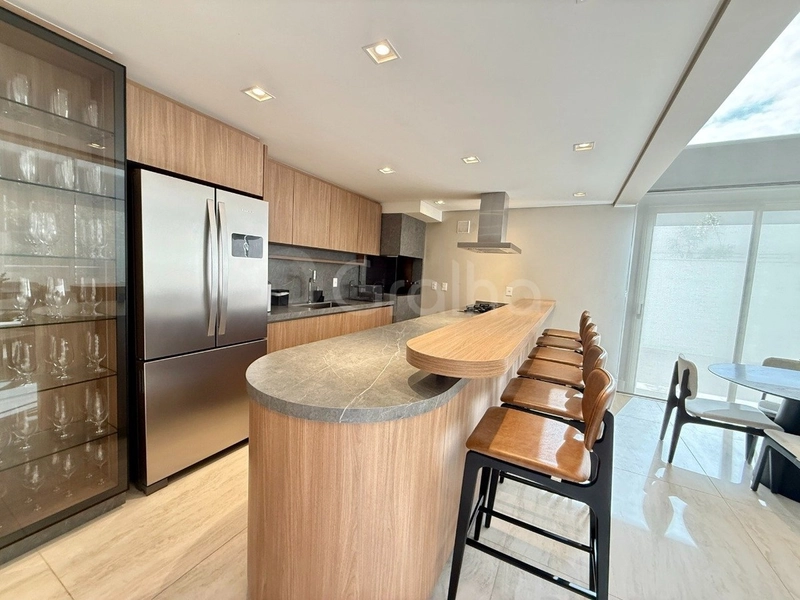 Apartamento com 3 suítes em Jurerê: 33ª foto da galeria de imagens do imóvel