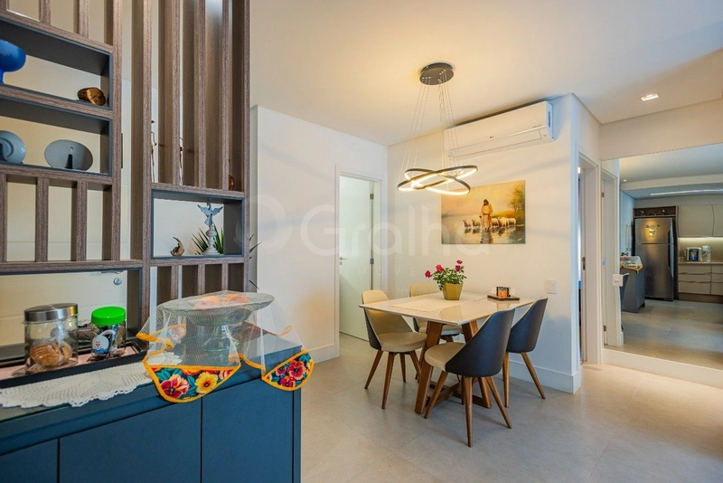 Apartamento com 2 suítes no Córrego Grande: 2ª foto da galeria de imagens do imóvel