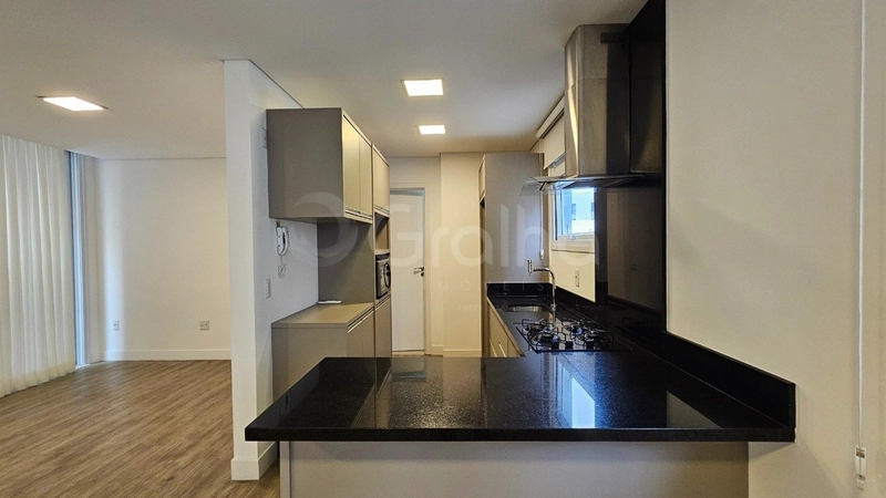 Apartamento com 3 suítes no Centro: 5ª foto da galeria de imagens do imóvel