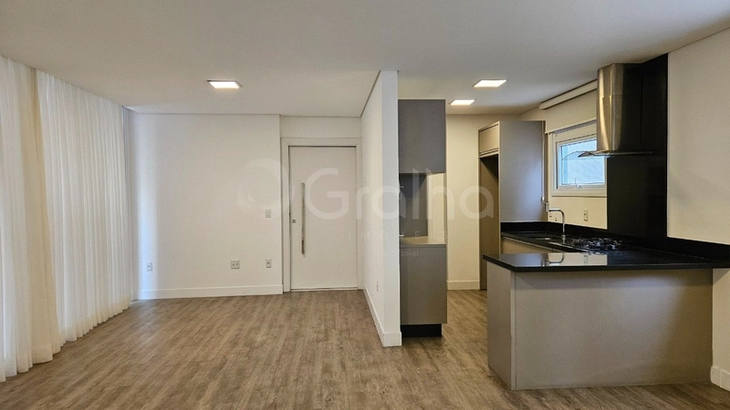 Apartamento com 3 suítes no Centro: 4ª foto da galeria de imagens do imóvel