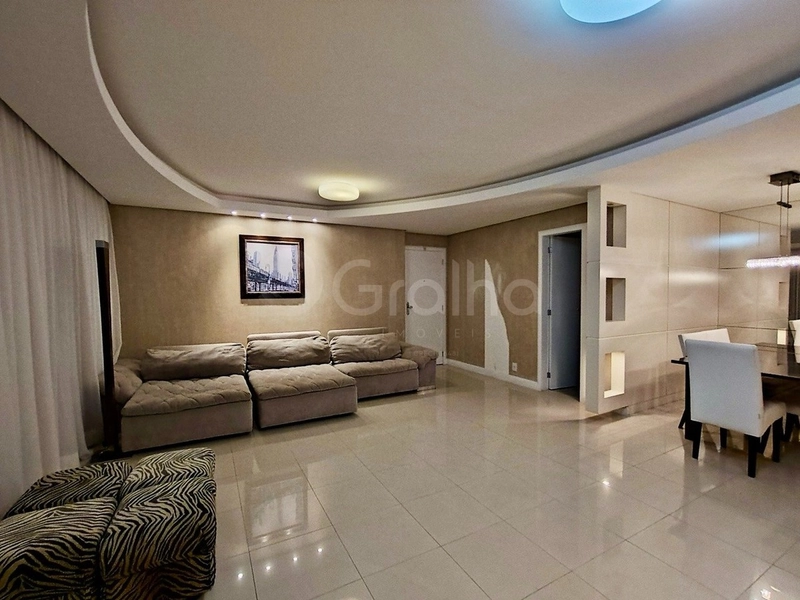 Apartamento 4 dormitórios, sendo 2 suítes, no Centro: 3ª foto da galeria de imagens do imóvel