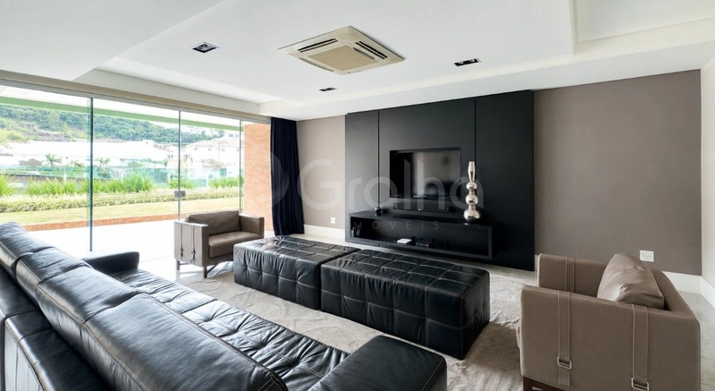 Apartamento com 2 dormitórios, sendo 1 suíte, na Trindade: 21ª foto da galeria de imagens do imóvel