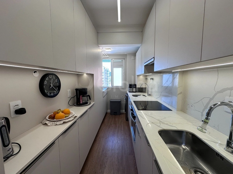 Apartamento com 2 dormitórios, sendo 1 suíte, na Trindade: 10ª foto da galeria de imagens do imóvel