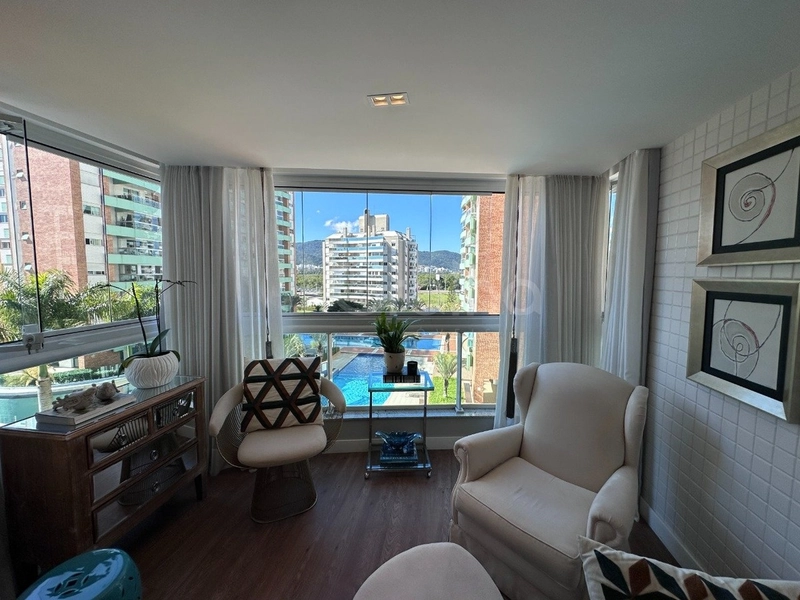 Apartamento com 2 dormitórios, sendo 1 suíte, na Trindade: 3ª foto da galeria de imagens do imóvel
