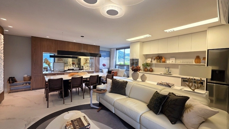 Apartamento com 3 suítes em Cacupé: 2ª foto da galeria de imagens do imóvel