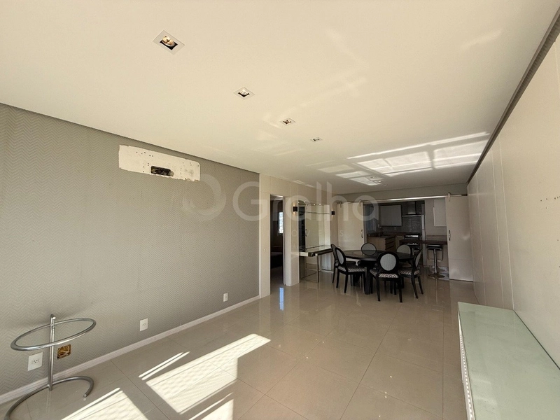 Apartamento com 3 dormitórios, sendo 1 suíte, no Itacorubi: 6ª foto da galeria de imagens do imóvel
