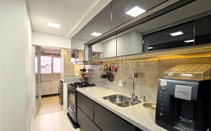 Apartamento com 3 suítes no Estreito: 10ª foto da galeria de imagens do imóvel