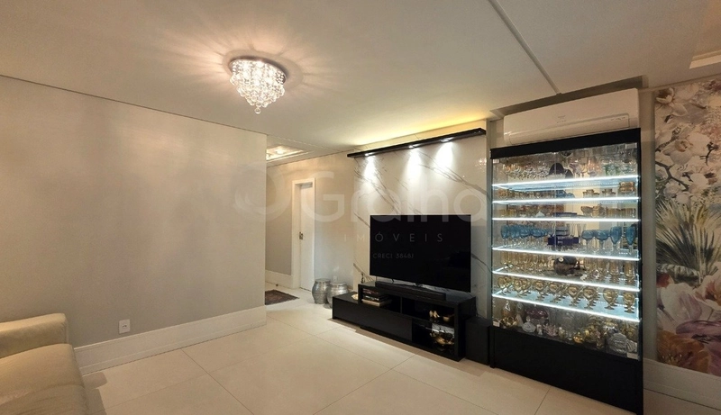Apartamento com 3 suítes no Estreito: 7ª foto da galeria de imagens do imóvel