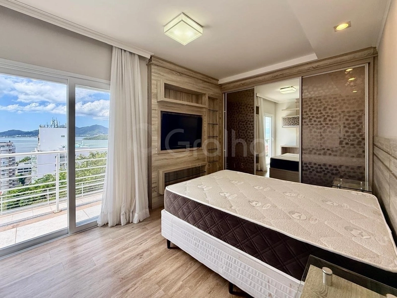 Casa residencial com 3 suítes na Agronômica: 14ª foto da galeria de imagens do imóvel