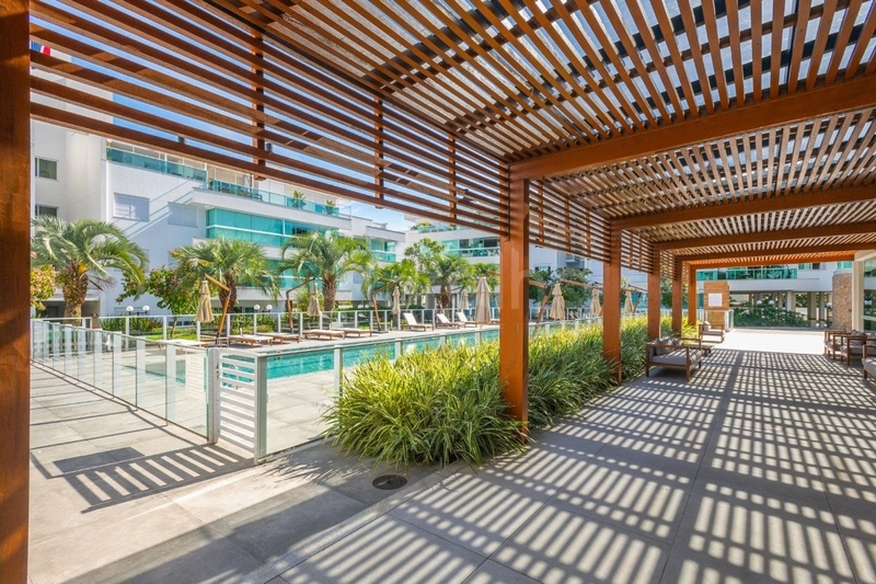 Apartamento com 2 dormitórios, sendo 1 suíte, em Jurerê: 38ª foto da galeria de imagens do imóvel