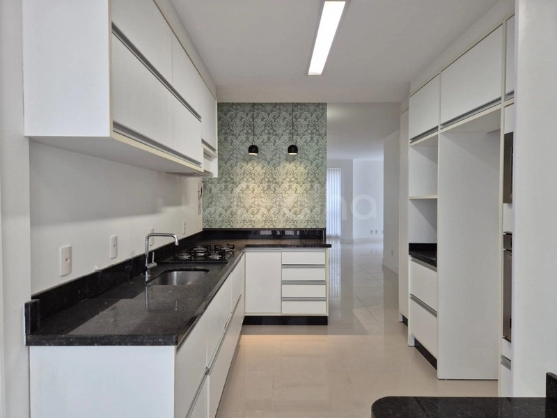 Apartamento Garden com 3 suítes no Centro: 3ª foto da galeria de imagens do imóvel