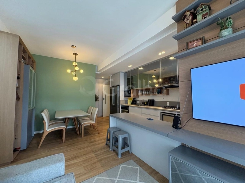Apartamento com 2 dormitórios, sendo 1 suíte, no Centro: 3ª foto da galeria de imagens do imóvel