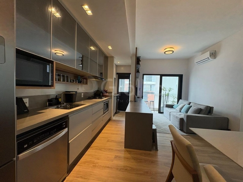 Apartamento com 2 dormitórios, sendo 1 suíte, no Centro: 4ª foto da galeria de imagens do imóvel