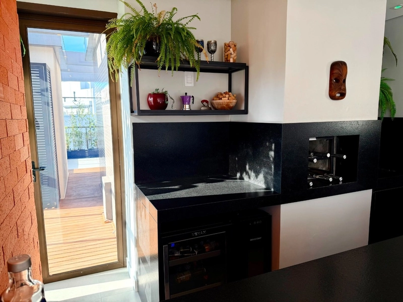 Apartamento com 3 dormitórios, sendo 2 suítes, no Córrego Grande: 8ª foto da galeria de imagens do imóvel