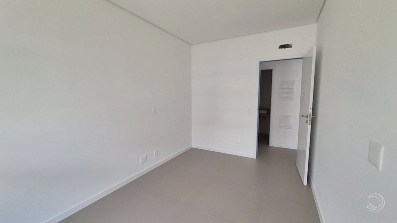 Apartamento com 2 dormitórios, sendo 1 suíte, no Morro das Pedras: 12ª foto da galeria de imagens do imóvel