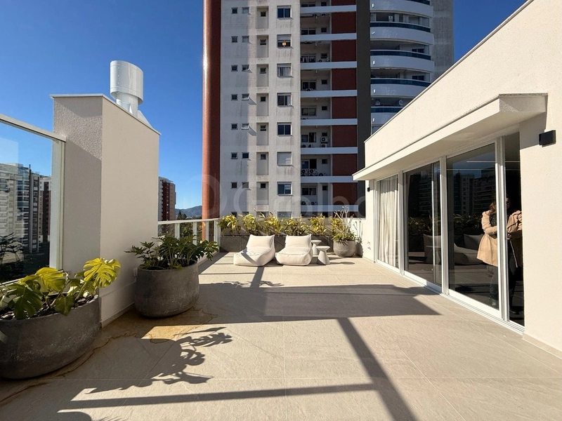 Apartamento com 2 dormitórios, sendo 1 suíte, na Agronômica: 17ª foto da galeria de imagens do imóvel