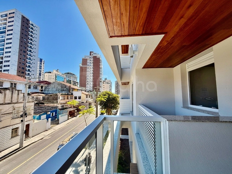 Apartamento com 2 dormitórios, sendo 1 suíte, na Agronômica: 4ª foto da galeria de imagens do imóvel