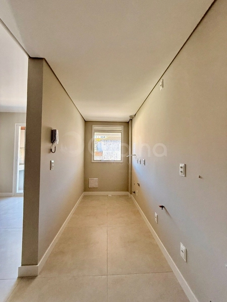 Apartamento com 2 dormitórios, sendo 1 suíte, na Agronômica: 6ª foto da galeria de imagens do imóvel