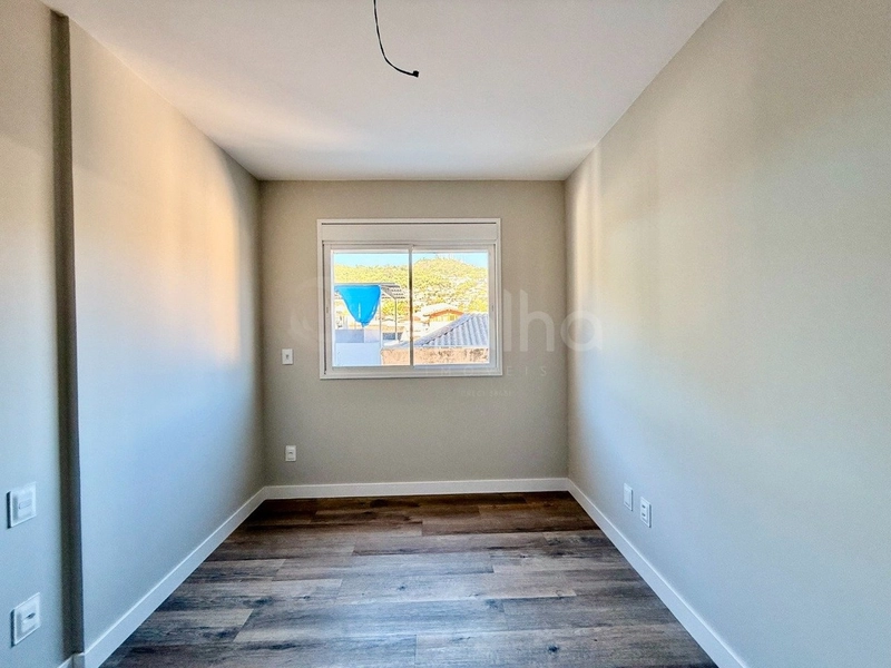 Apartamento com 2 dormitórios, sendo 1 suíte, na Agronômica: 12ª foto da galeria de imagens do imóvel