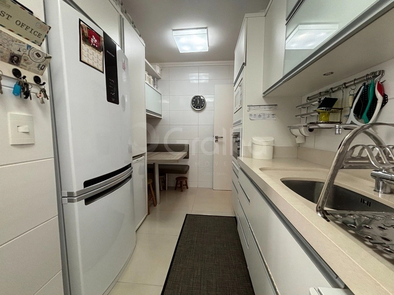 Apartamento com 3 dormitórios, sendo 1 suíte, no Estreito: 11ª foto da galeria de imagens do imóvel