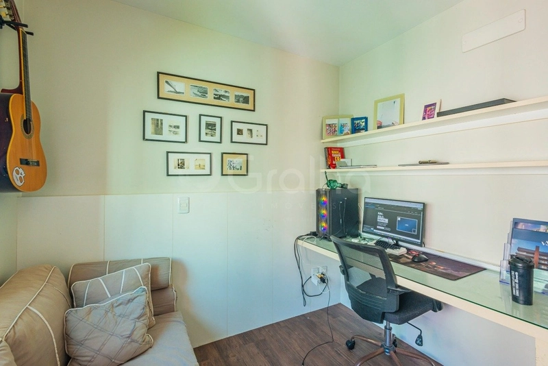 Apartamento com 4 dormitórios, sendo 1 suíte, na Agronômica: 20ª foto da galeria de imagens do imóvel