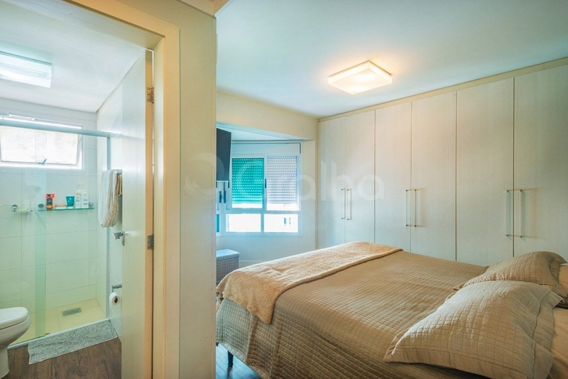 Apartamento com 4 dormitórios, sendo 1 suíte, na Agronômica: 14ª foto da galeria de imagens do imóvel