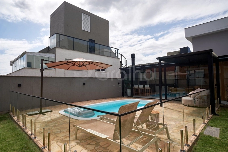Casa em condomínio fechado com 3 suítes no Itacorubi: 19ª foto da galeria de imagens do imóvel
