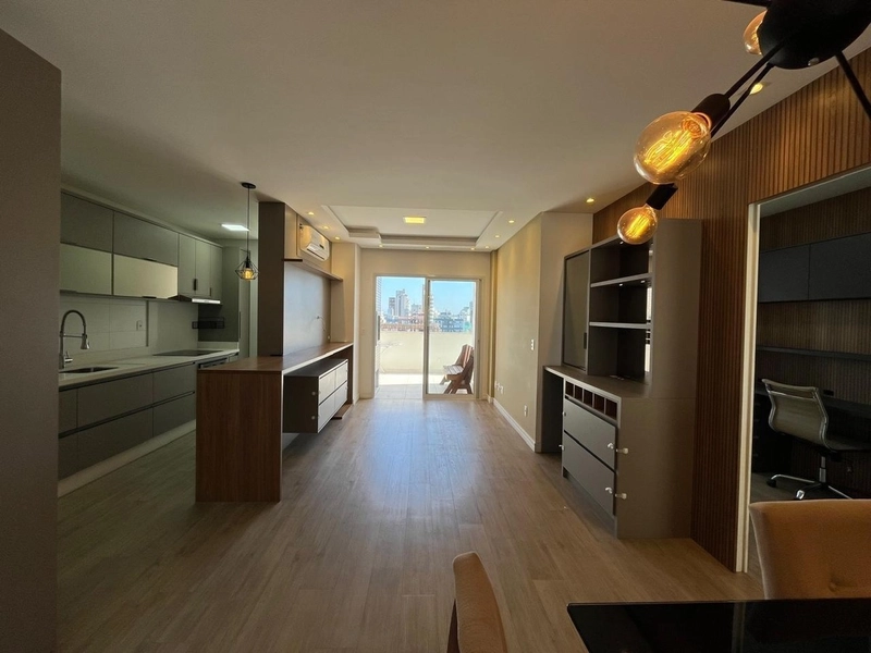 Apartamento com 2 suítes no Centro: 3ª foto da galeria de imagens do imóvel