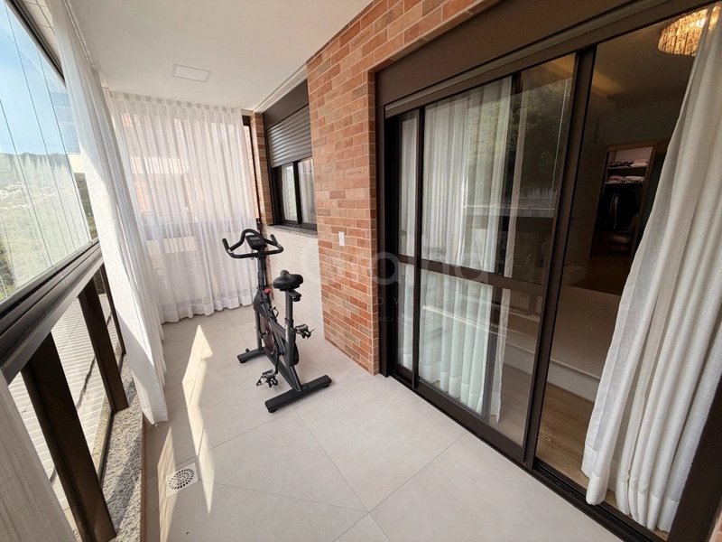 Apartamento com 4 dormitórios, sendo 2 suítes, no Itacorubi: 23ª foto da galeria de imagens do imóvel