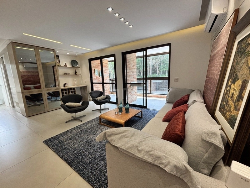 Apartamento com 4 dormitórios, sendo 2 suítes, no Itacorubi: 8ª foto da galeria de imagens do imóvel