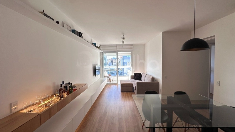 Apartamento com 3 dormitórios, sendo 1 suíte, no Itacorubi: 1ª foto da galeria de imagens do imóvel