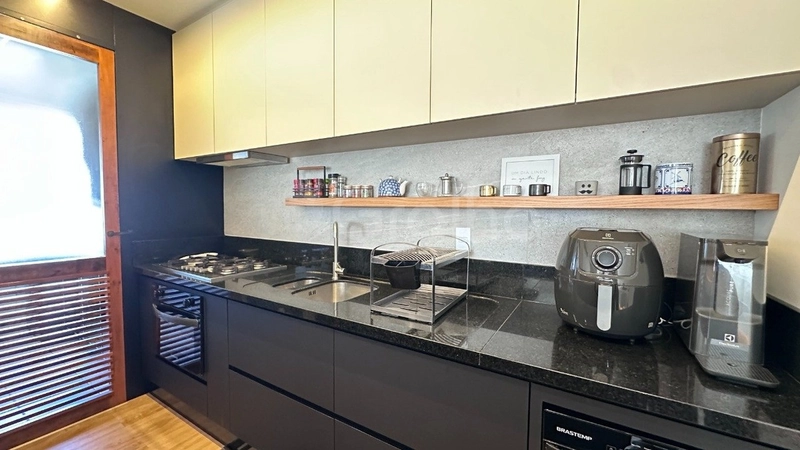 Apartamento com 3 dormitórios, sendo 1 suíte, no Itacorubi: 6ª foto da galeria de imagens do imóvel