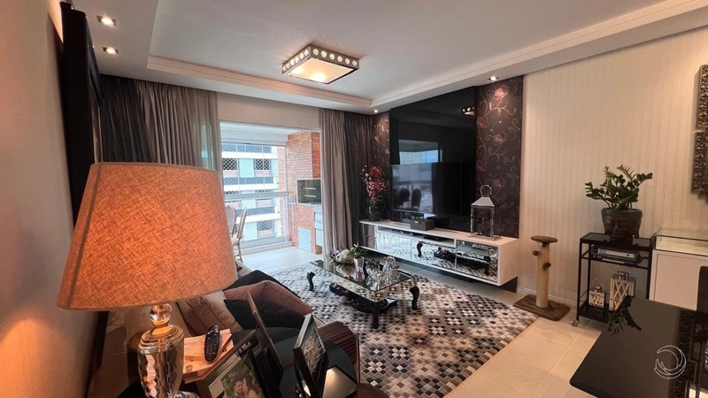 Apartamento com 3 dormitórios, sendo 1 suíte, no Estreito: 3ª foto da galeria de imagens do imóvel