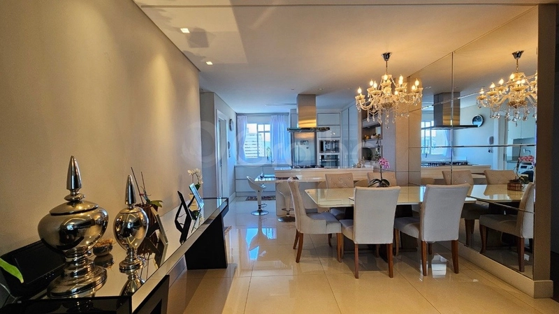 Apartamento com 3 dormitórios, sendo 1 suíte, no Estreito: 4ª foto da galeria de imagens do imóvel