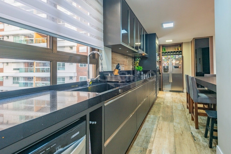 Apartamento com 4 suítes na Beira-Mar: 18ª foto da galeria de imagens do imóvel