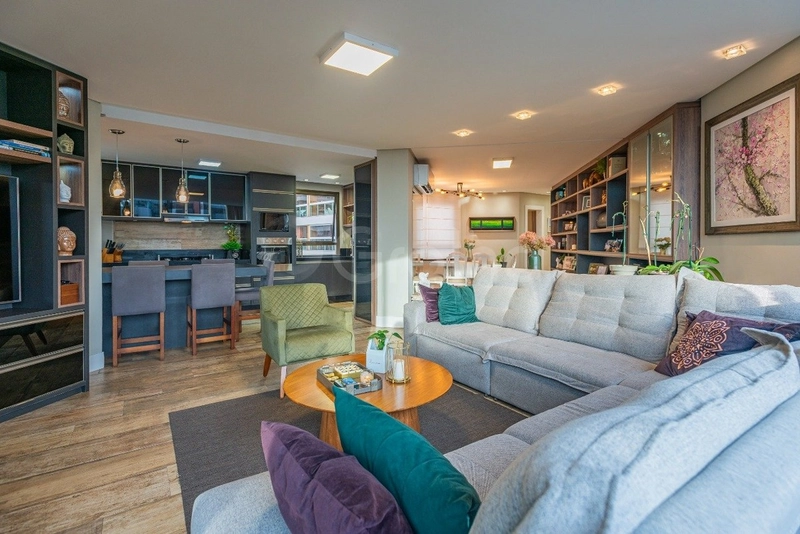 Apartamento com 4 suítes na Beira-Mar: 9ª foto da galeria de imagens do imóvel