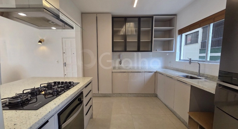 Apartamento com 2 dormitórios, sendo 1 suíte, na Agronômica: 8ª foto da galeria de imagens do imóvel