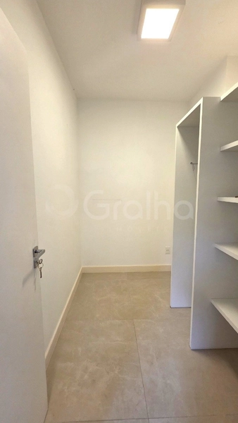 Apartamento com 2 dormitórios, sendo 1 suíte, na Agronômica: 21ª foto da galeria de imagens do imóvel