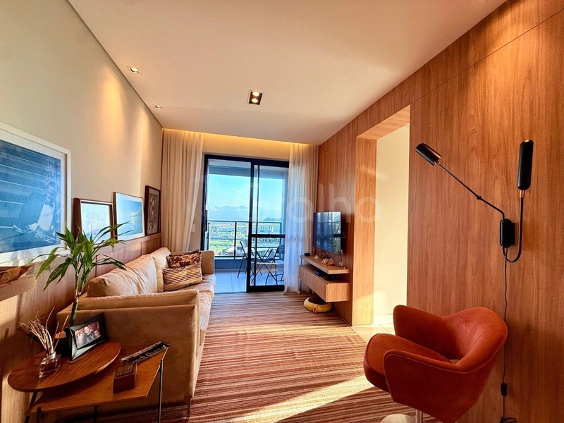 Apartamento com 2 dormitórios, sendo 1 suíte, no Centro