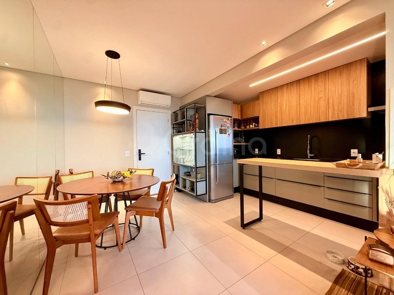 Apartamento com 2 dormitórios, sendo 1 suíte, no Centro: 7ª foto da galeria de imagens do imóvel
