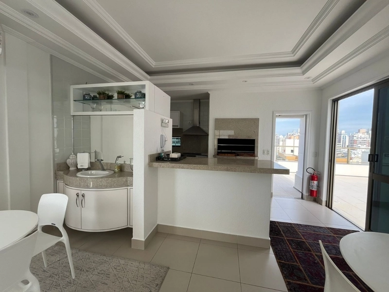 Apartamento com 2 dormitórios, sendo 1 suíte, na Beira Mar Norte: 39ª foto da galeria de imagens do imóvel