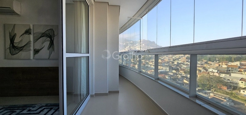 Apartamento com 2 suítes na Agronômica: 5ª foto da galeria de imagens do imóvel